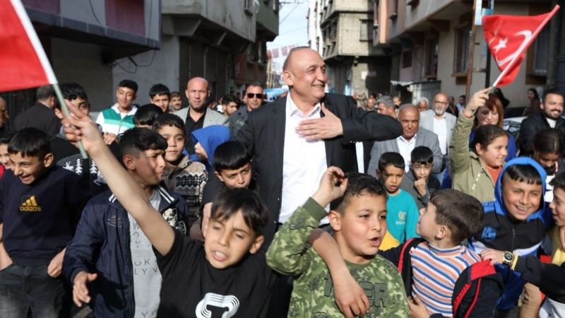 Melih MERİÇ | 28. Dönem CHP Gaziantep Milletvekili - MERİÇ: AŞK İLE ÇALIŞAN YORULMAZ